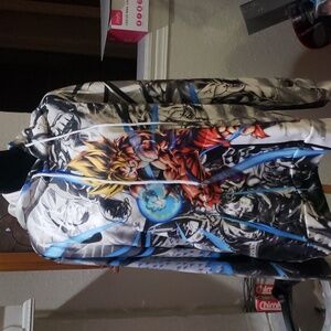 NWOT DRANGON BALL Z SWEATSHIRT